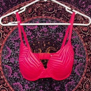 Victoria's Secret Vibrant Pink Zebra Push Up Bra